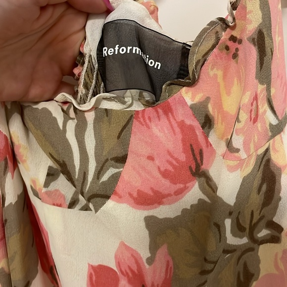 Reformation floral dress - Picture 3 of 4